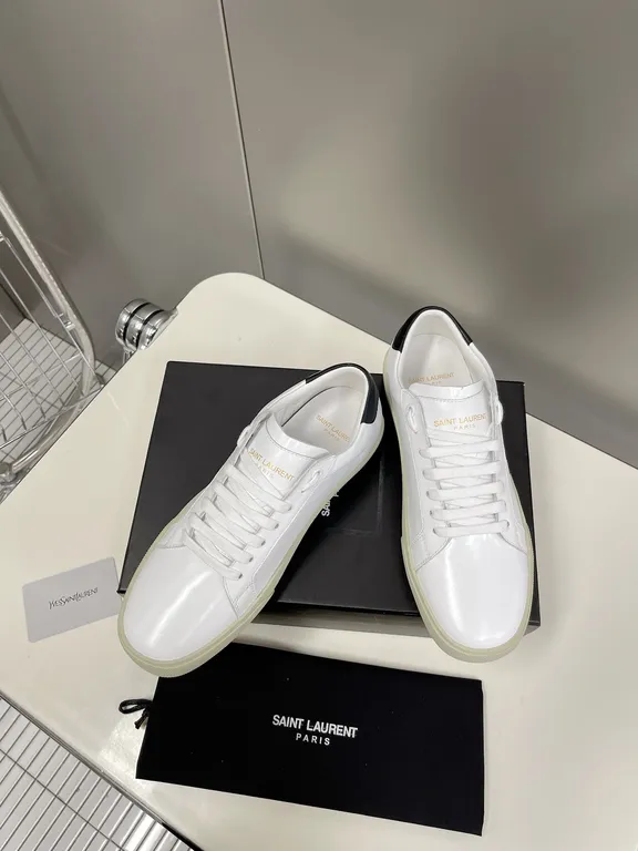 Saint Laurent Shoe 